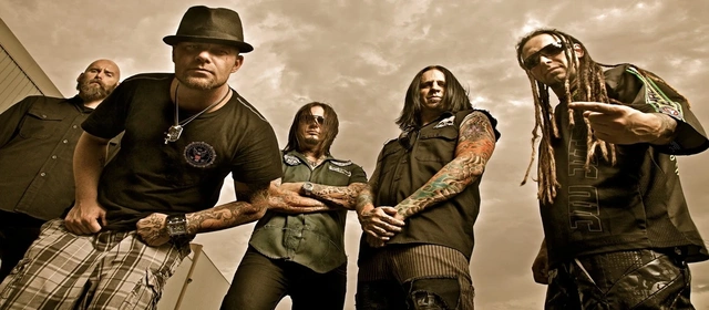 Jeśli piekło faktycznie jest tak fajne jak u nowego Five Finger Death Punch, to ja mogę z ochotą grzeszyć