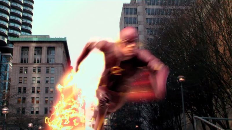 flash recenzja serialu
