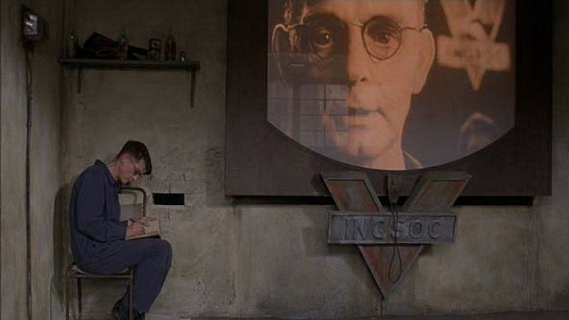 rok 1984 orwell paul greengrass 2