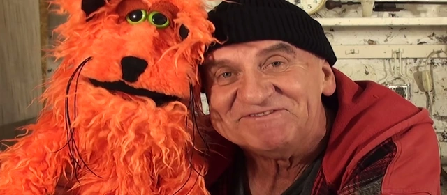 Pan Japa wraca na YouTube. Janczak przeklina, odgryza się hejterom i niszczy moje dzieciństwo