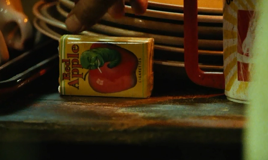 Red_Apple_ tarantino class="wp-image-58715" 