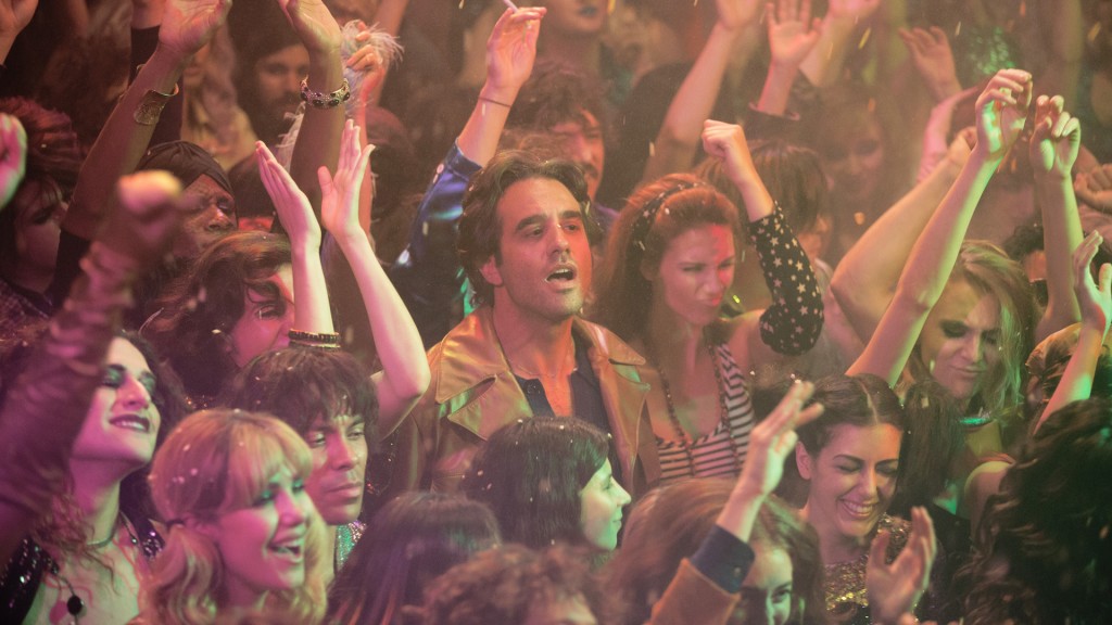 vinyl-hbo-serial class="wp-image-59900" 