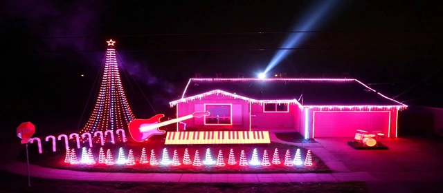 Najciekawsze muzyczne iluminacje świąteczne