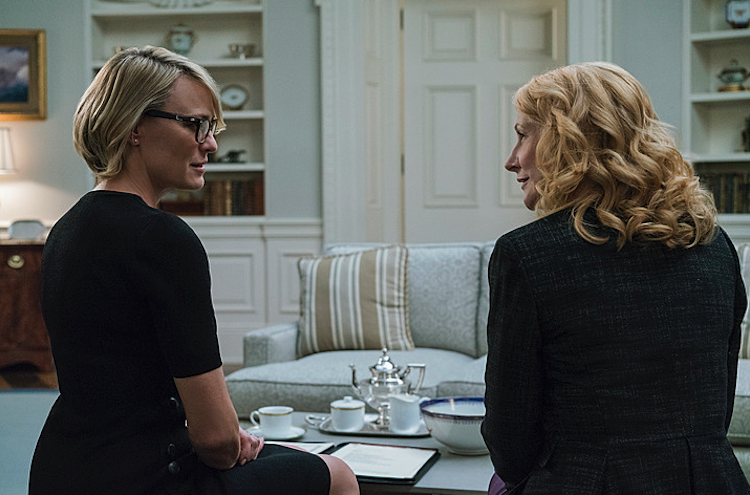 House of Cards 5 class="wp-image-79850" 