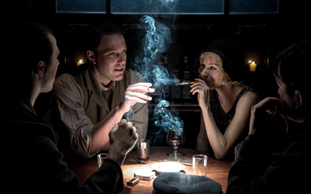 live by night - recenzja - nocne życie class="wp-image-80146" 