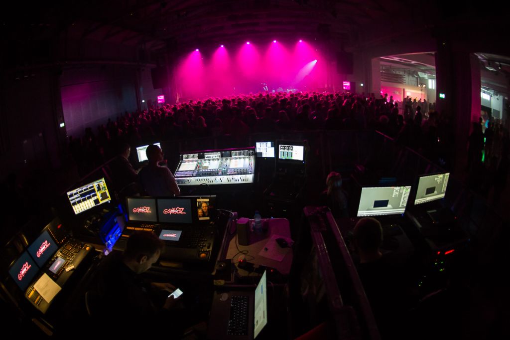 gorillaz koncert warszawa polska 2017 nowy teatr humanz class="wp-image-87322" 