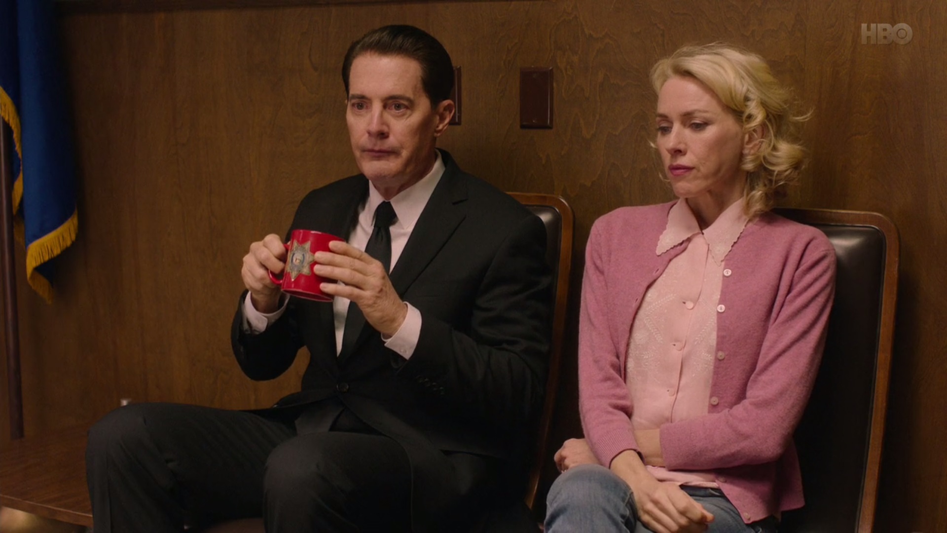 Twin Peaks nabiera tempa, a dobro triumfuje – recenzja 9. odcinka