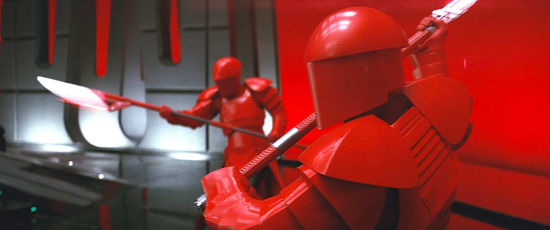 Ostatni Jedi - Osiem największych wad i błędów ósmego epizodu