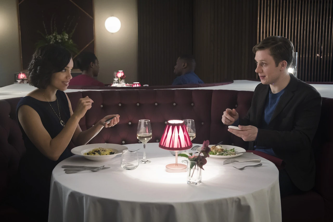 black mirror 4 hang the dj 1
