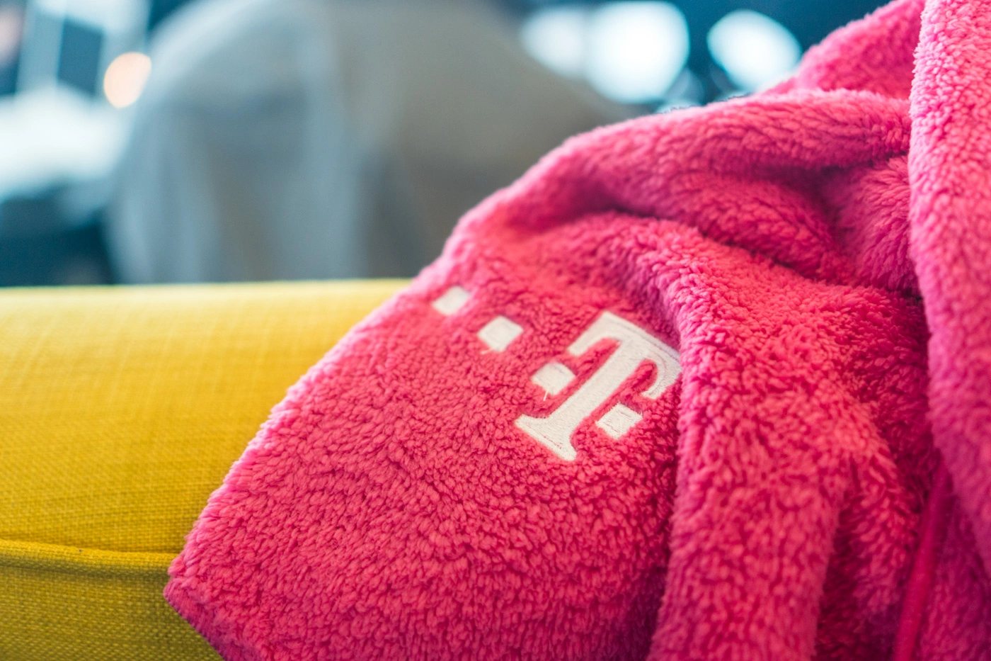 t-mobile showmax storytel
