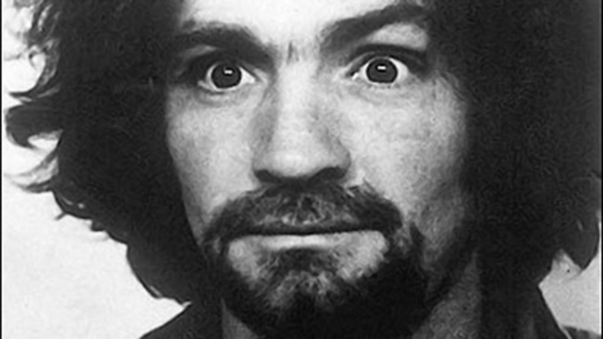 Charles Manson - film Leonardo DiCaprio class="wp-image-124858" 