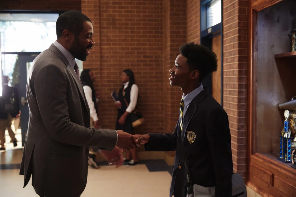 black lightning serial netflix cw dc recenzja 6 class="wp-image-125770"