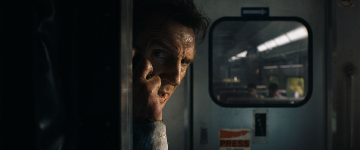 liam neeson pasazer