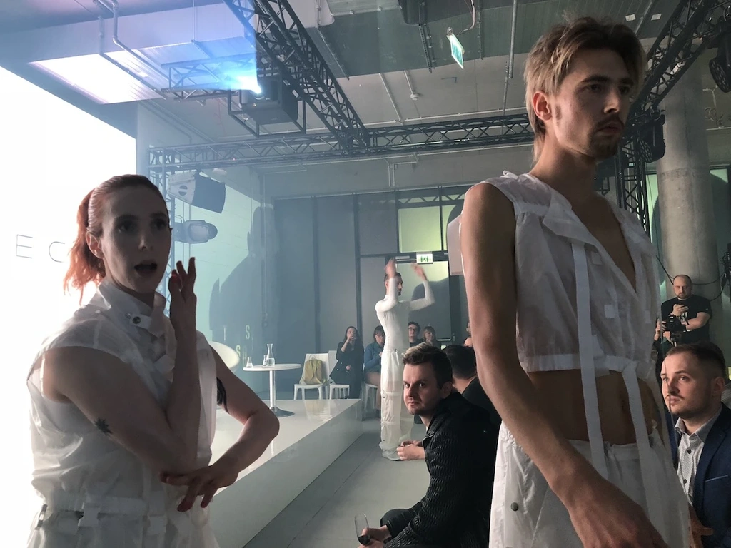 pawilon altered carbon relacja otwarcie warszawa netflix 10 class="wp-image-130711"