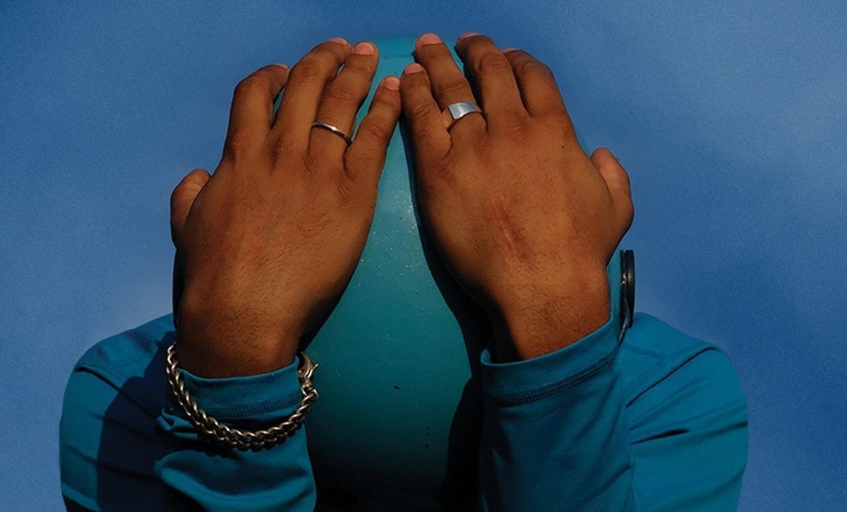 twin shadow caer recenzja