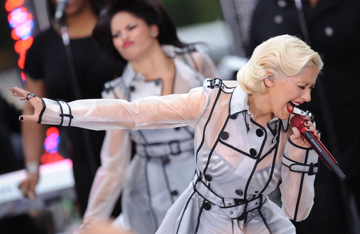 Christina Aguilera Demi Lovato Fall In Line