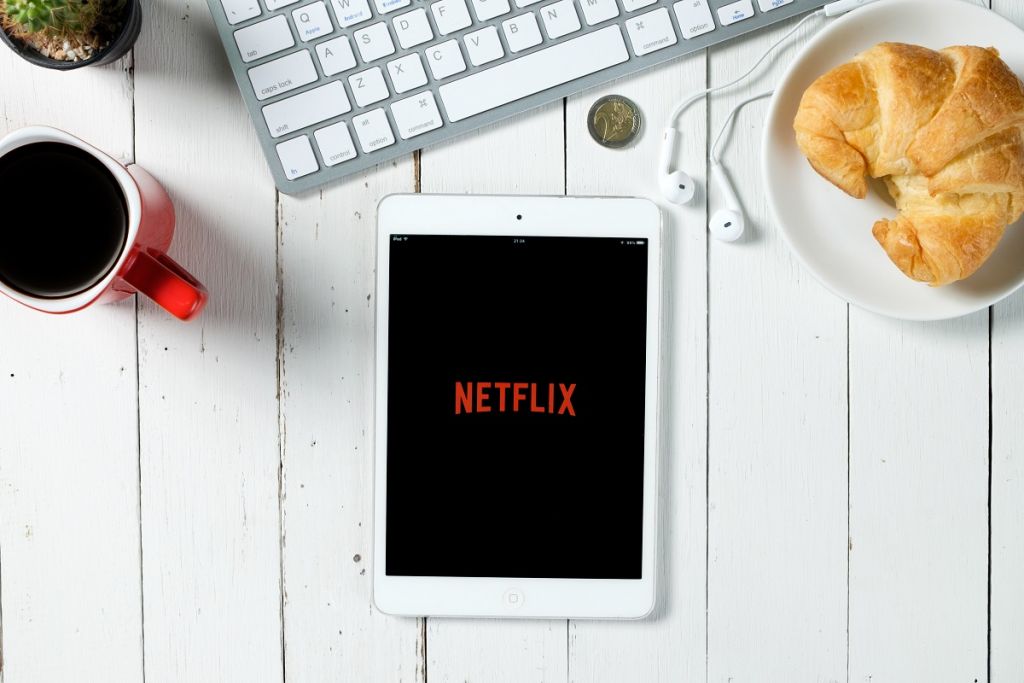 wrzesień w netflix seriale 