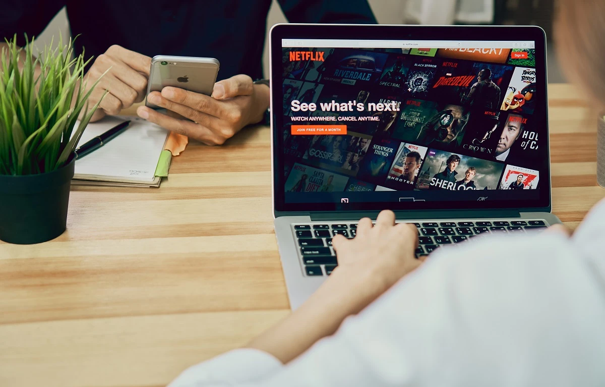 plan ultra o co chodzi netflix