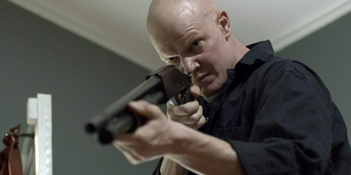 derek mears swamp thing class="wp-image-220109"