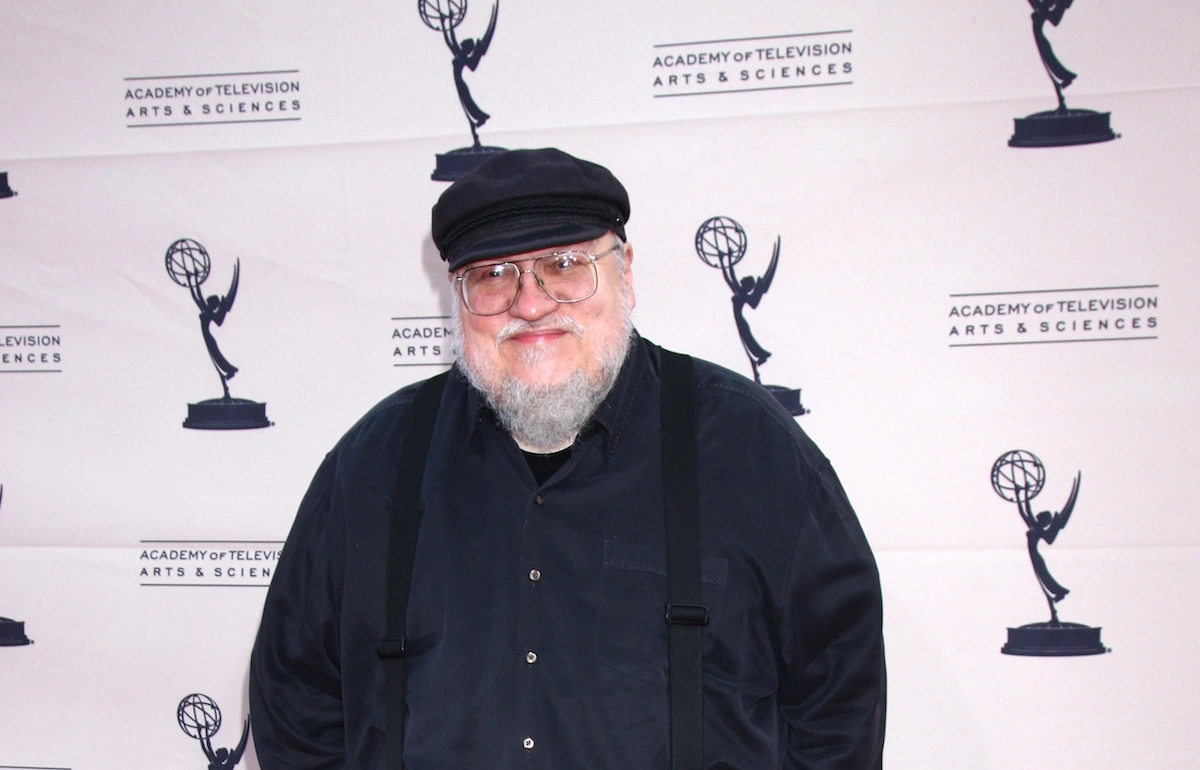 george r.r. martin class="wp-image-220655"