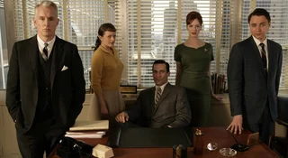 13 lat temu dostaliśmy najlepszy z najnudniejszych seriali. Mad Men zmienił telewizję