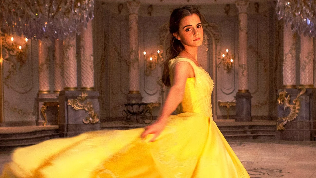 emma watson piękna i bestia class="wp-image-230348" 