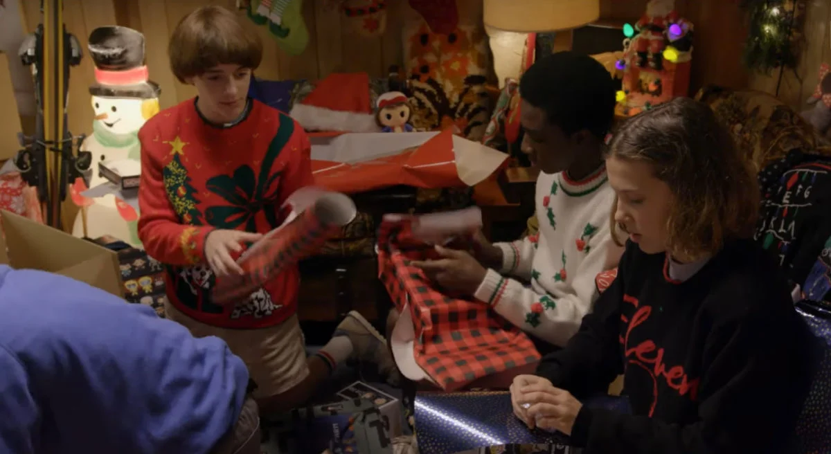materiał świąteczny Stranger Things