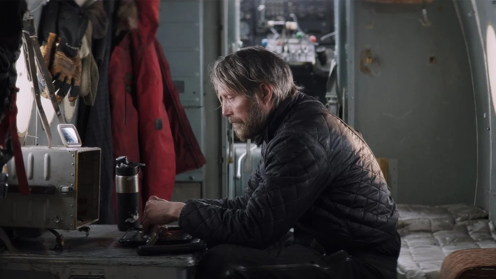 arktyka mads mikkelsen