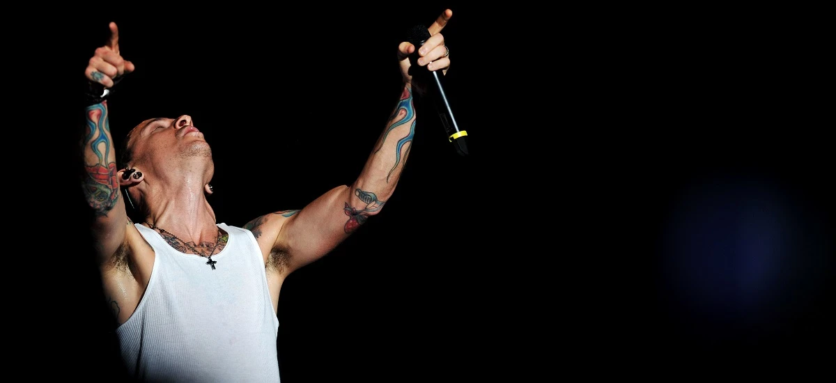 chester bennington cross off