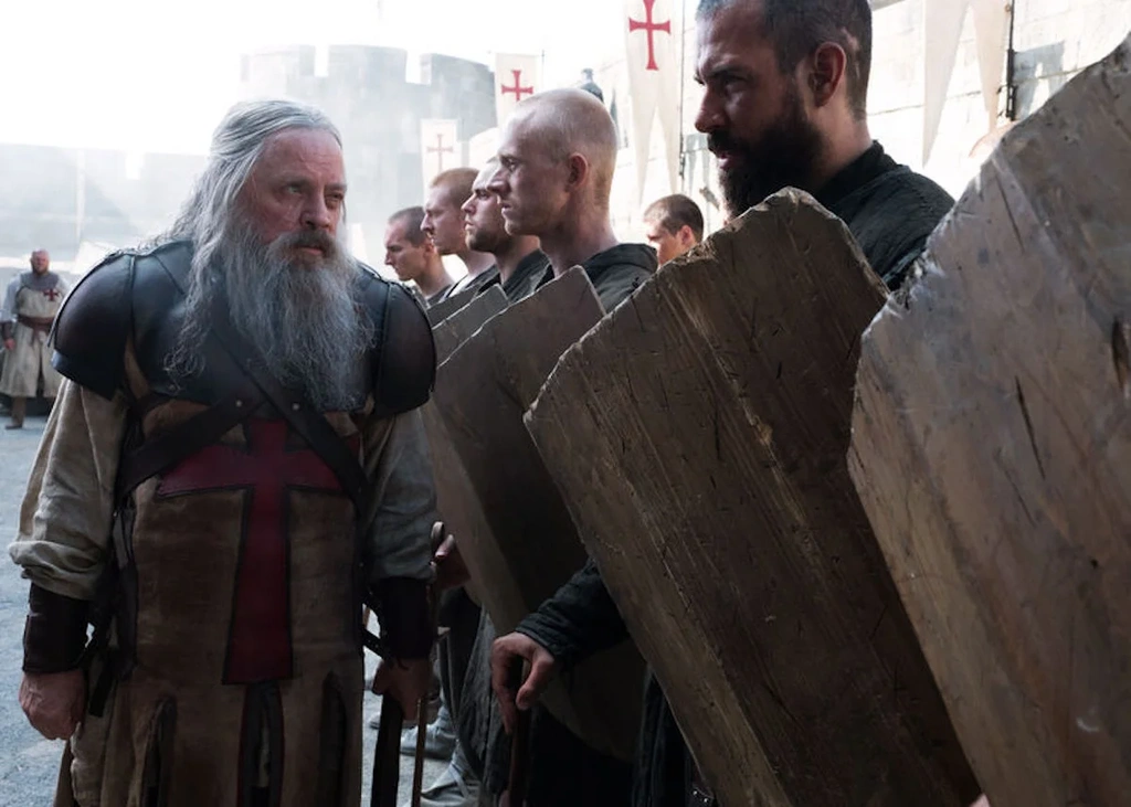 templariusze 2 sezon hbo go knightfall 2 recenzja mark hamill class="wp-image-264972"