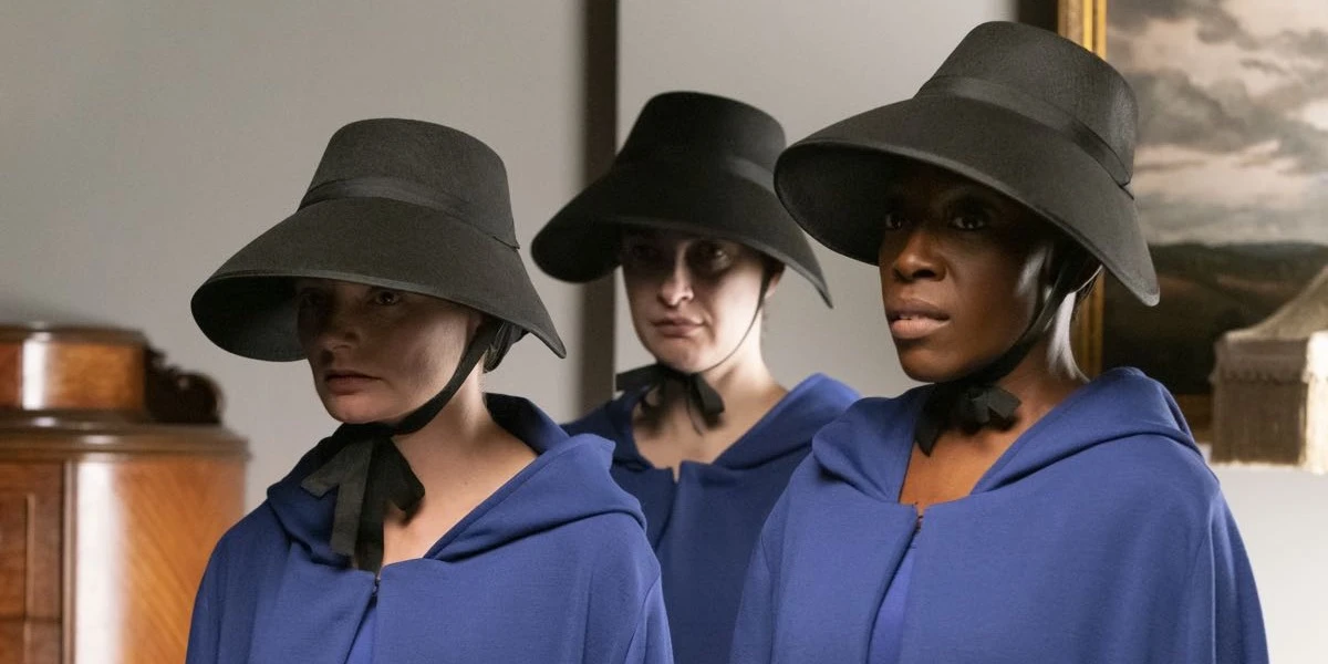 Dear White People - The Handmaid's Tale class="wp-image-310960" 