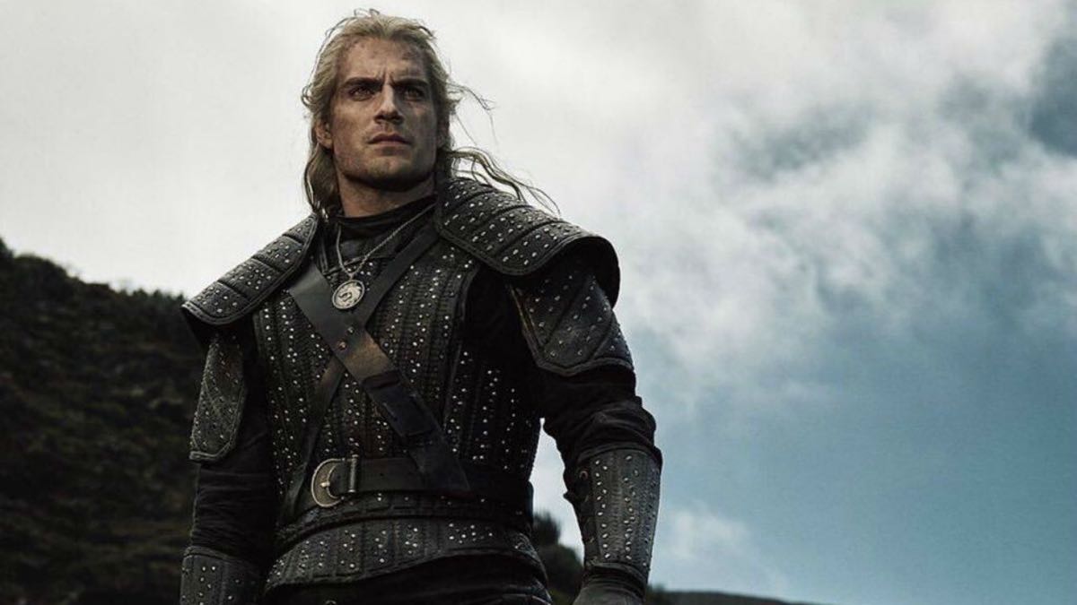 Henry Cavill jako Wiedźmin w seralu Netfliksa class="wp-image-318846"