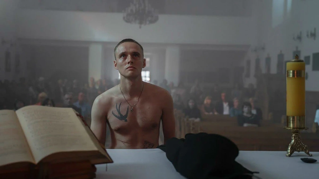 boze cialo film jan komasa bartosz bielenia