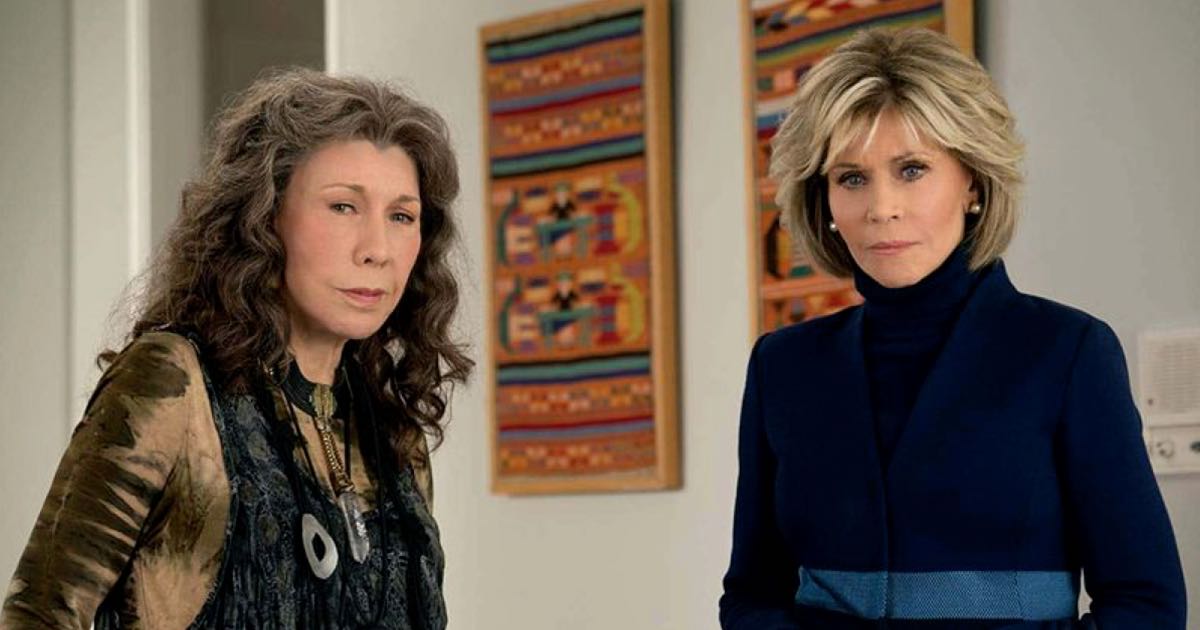 Grace i Frankie - kadr z serialu class="wp-image-366312"