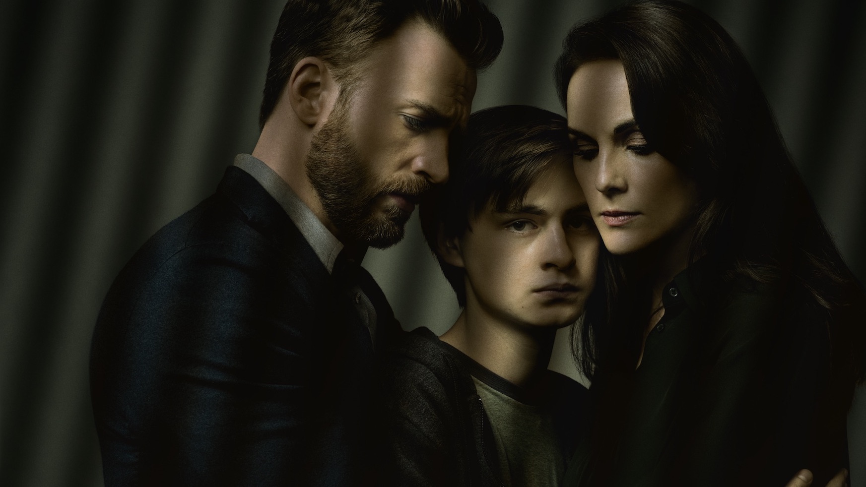 defending jacob serial w obronie syna apple tv plus chris evans class="wp-image-397939" 