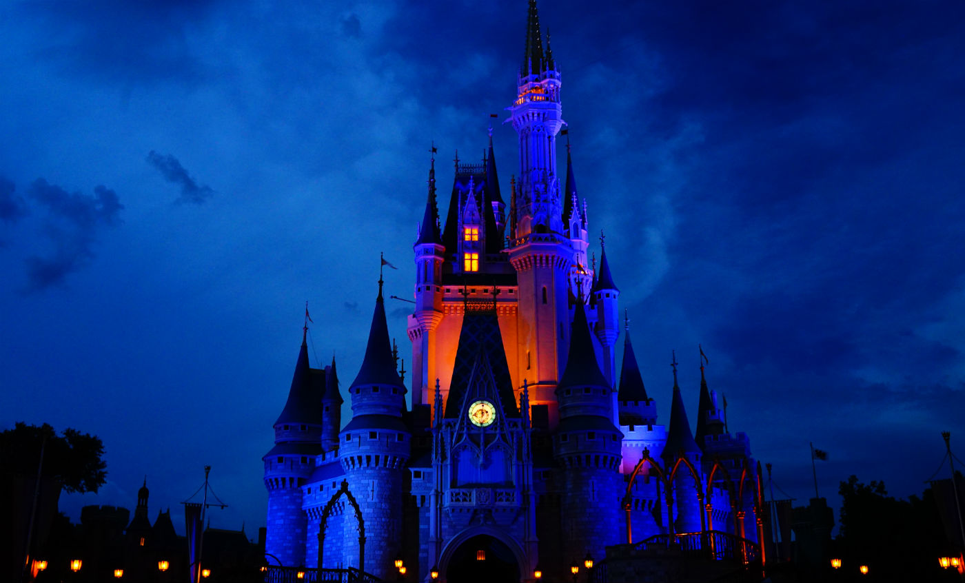 disney obcina wyplaty dla pracownikow