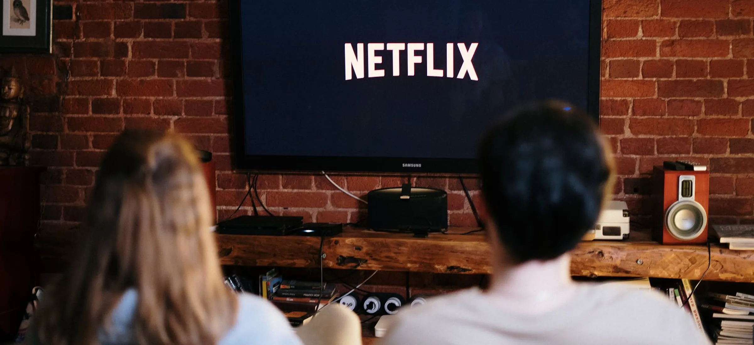 raport widmo na temat netfliksa