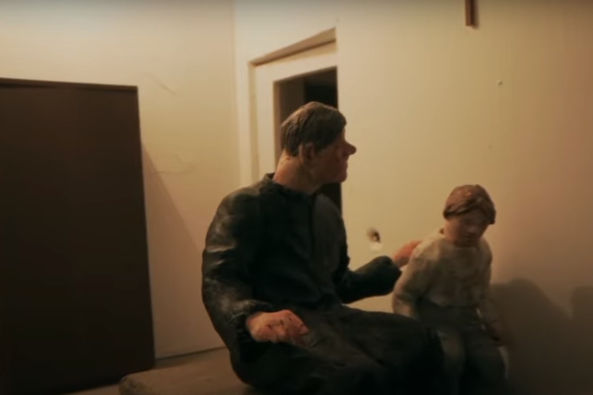 Zwiastun Zabawy w chowanego - kontynuacji Tylko nie mów nikomu