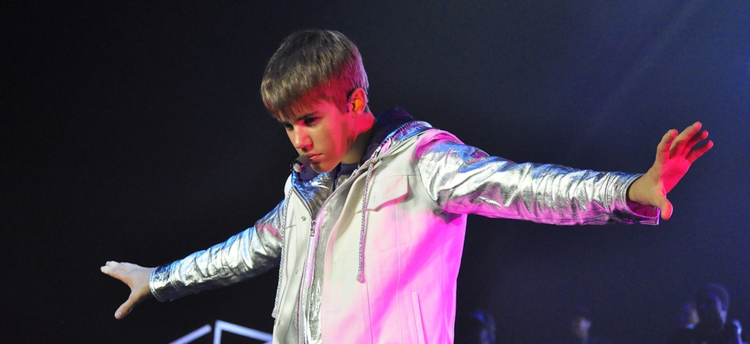 justin bieber ansel elgort molestowanie gwalt metoo