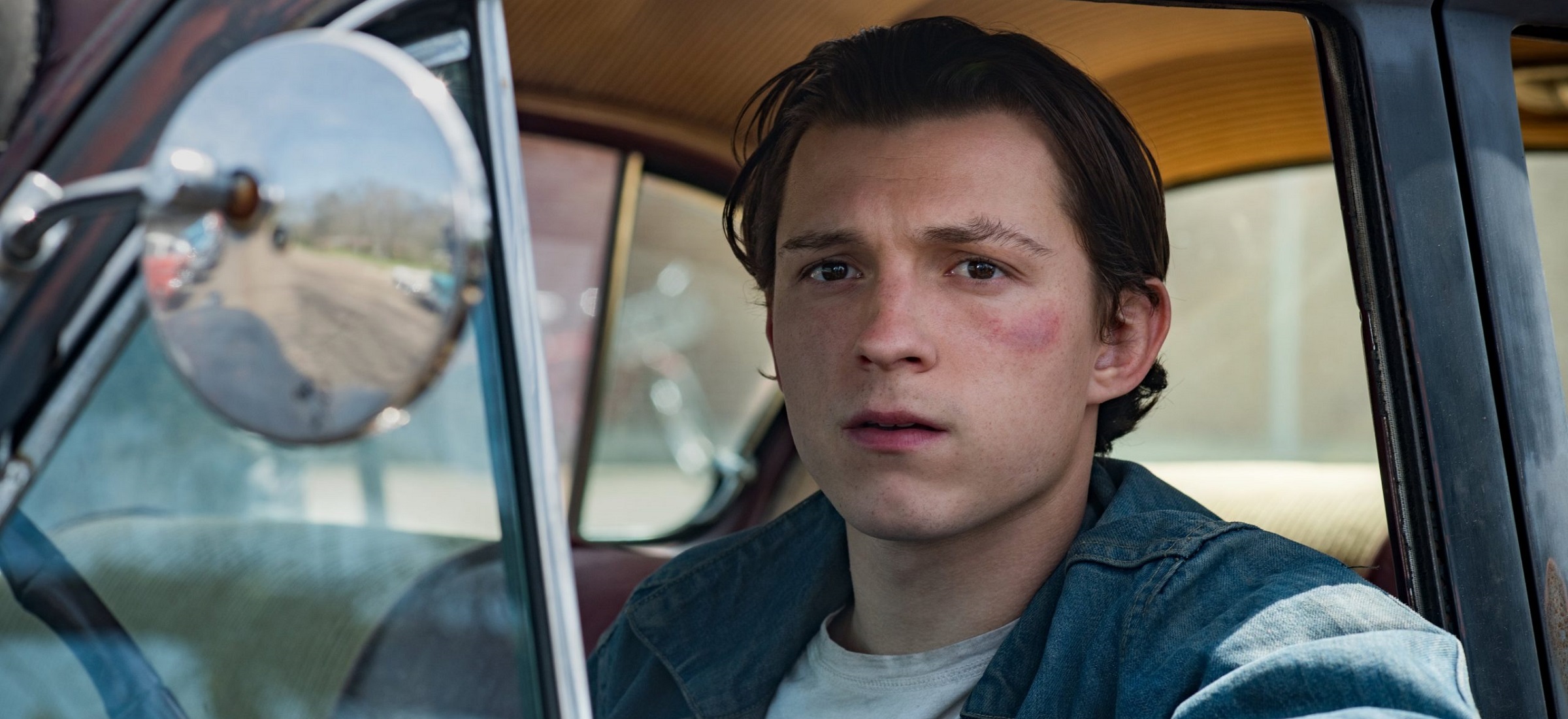 tom holland netflix class="wp-image-430321" 