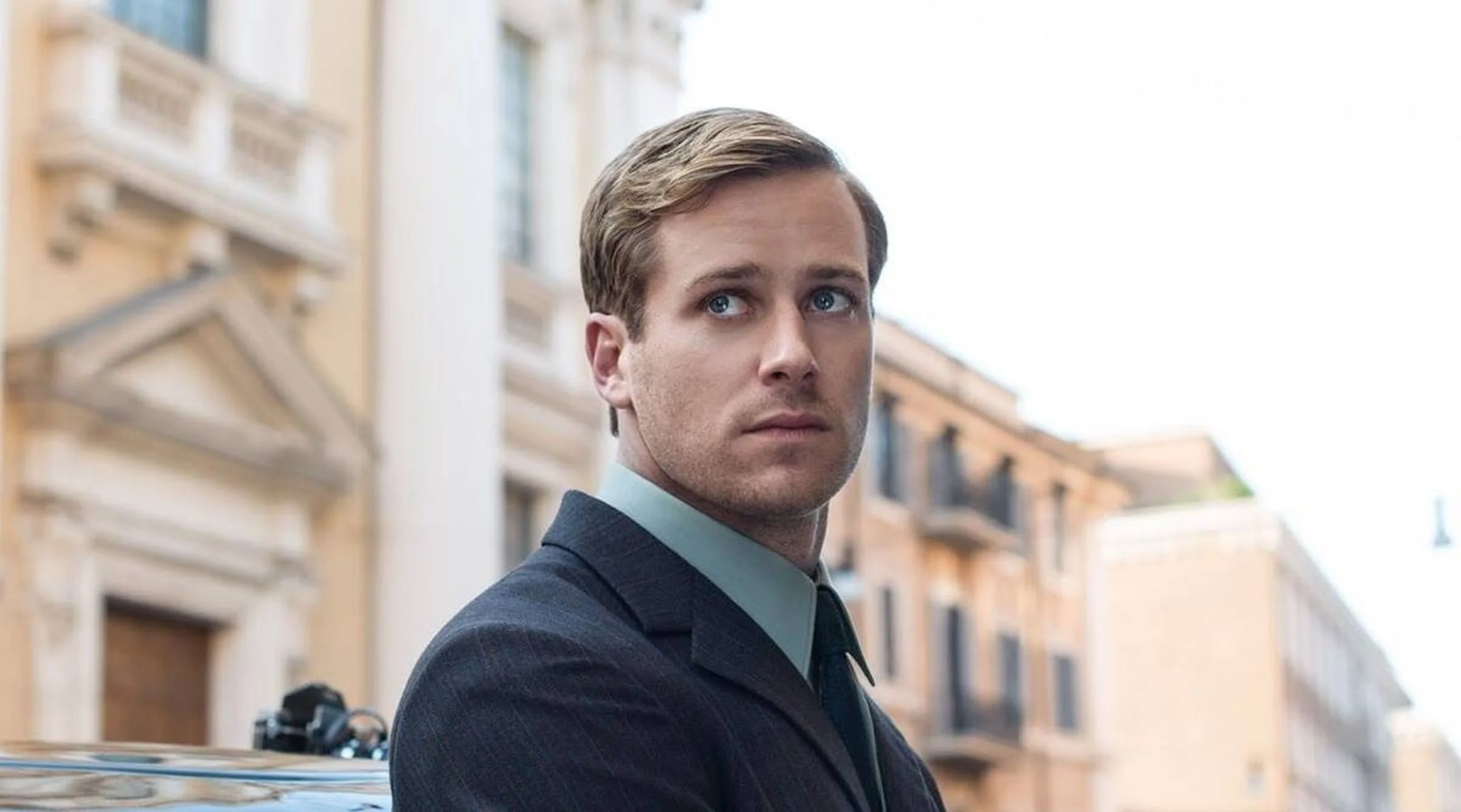 Armie Hammer - kadr z filmu Kryptonim UNCLE