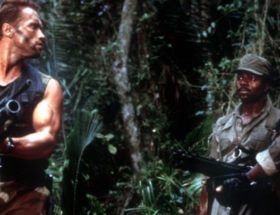 Arnold Schwarzenegger poprowadzi ludzkość w razie ataku kosmitów?