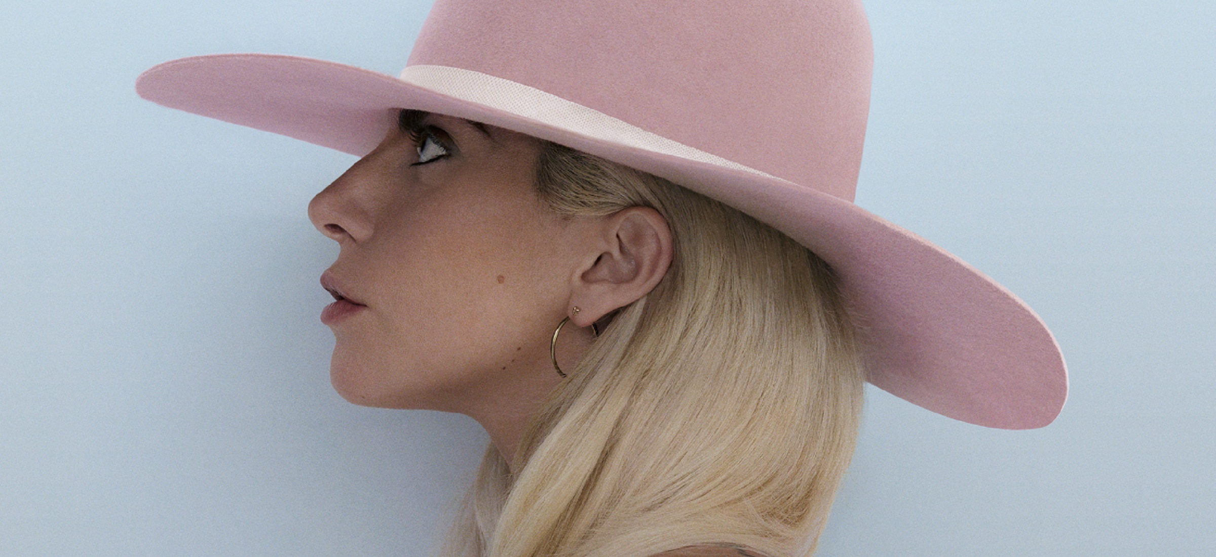 Lady Gaga i Adam Driver pokazali pierwsze zdjęcie z filmu House of Gucci