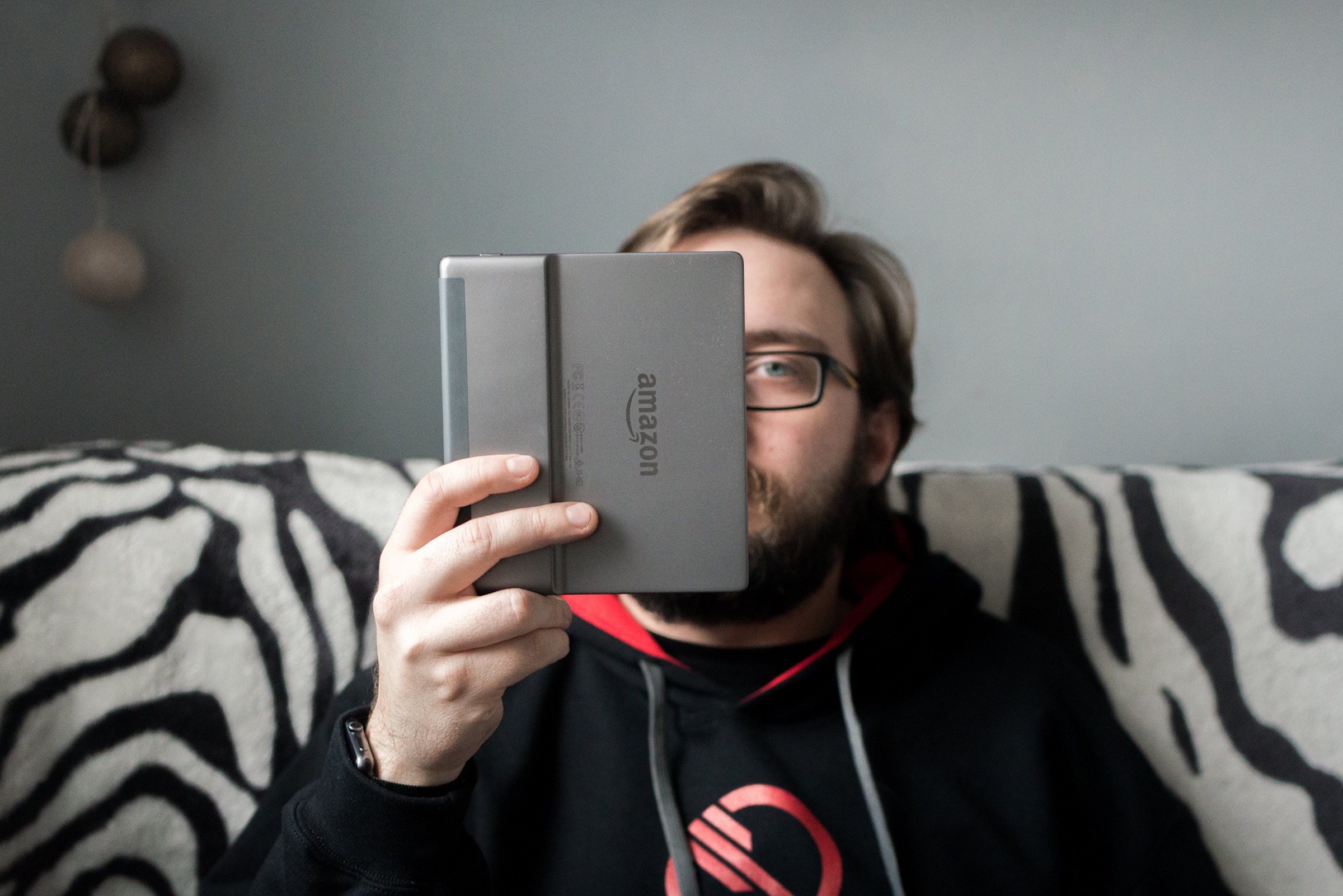 amazon kindle paperwhite oasis ktory czytnik e-bookow wybrac dzien ksiazki