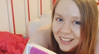 Maja Staśko pokazała pośladki na Instagramie i się zaczęło. Trwa wojenka o to, czy „czytanie to snobizm”