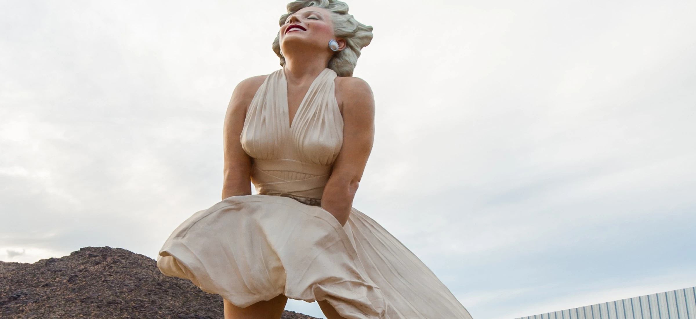 posag marylin monroe promuje molestowanie seksualne