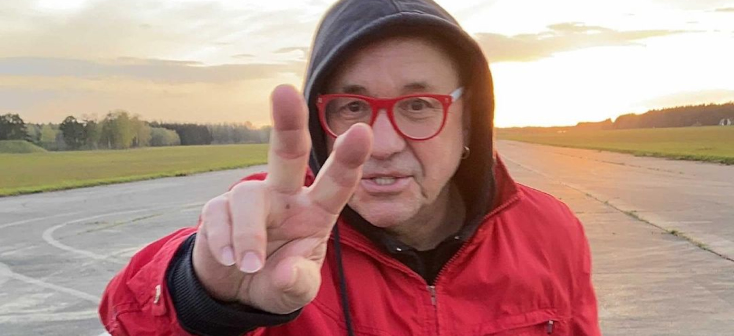jurek owsiak kult koncerty zaszczepieni