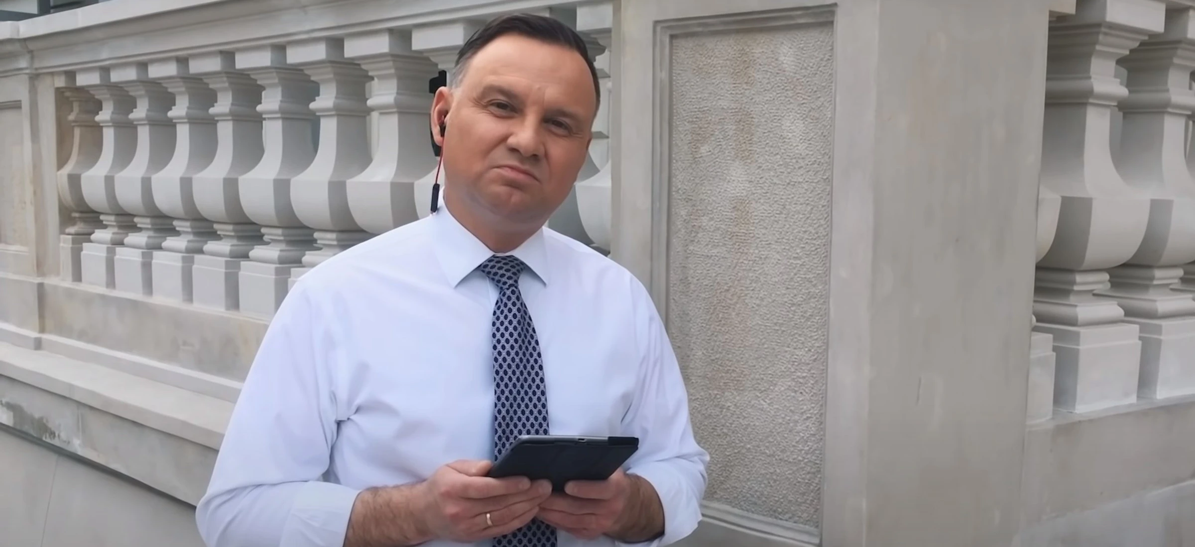 andrzej duda ostry cien mgly hot16challenge maile