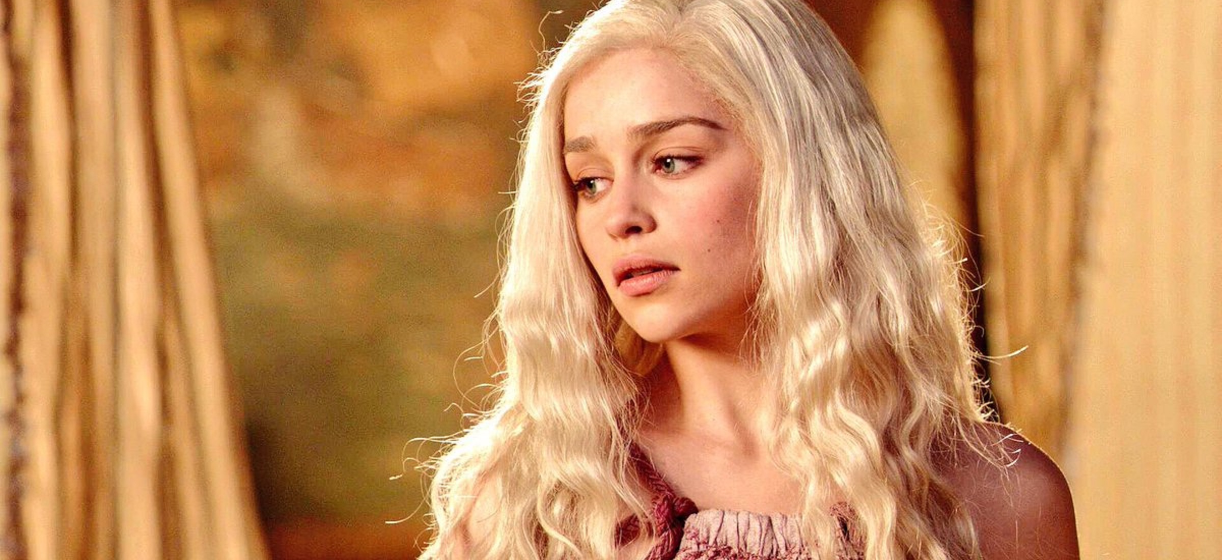 emilia clarke gra o tron