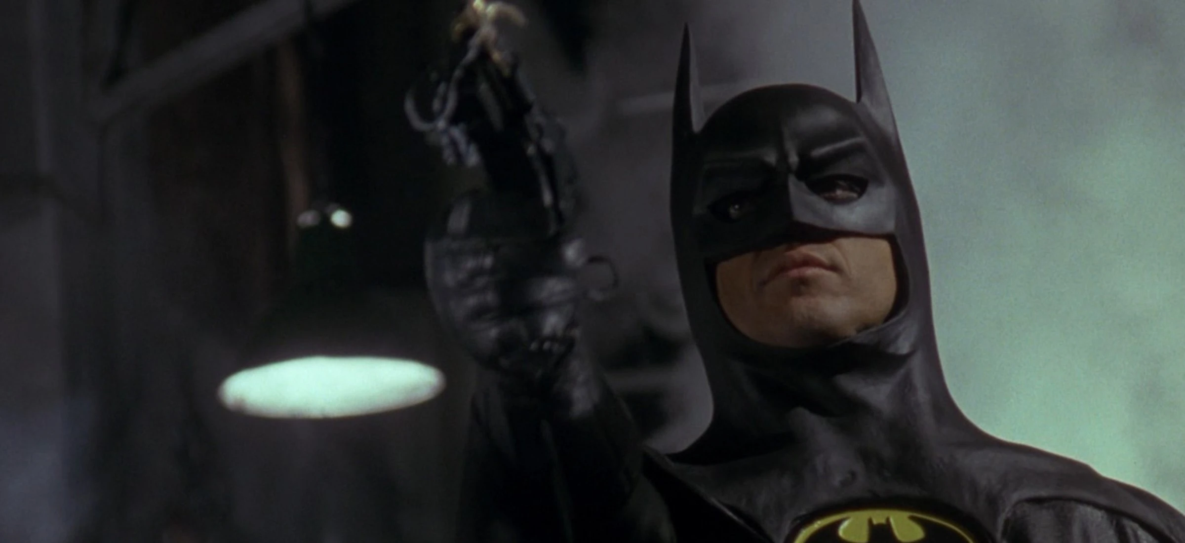 batman michael keaton dc mcu